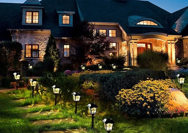 Solar Garden Light